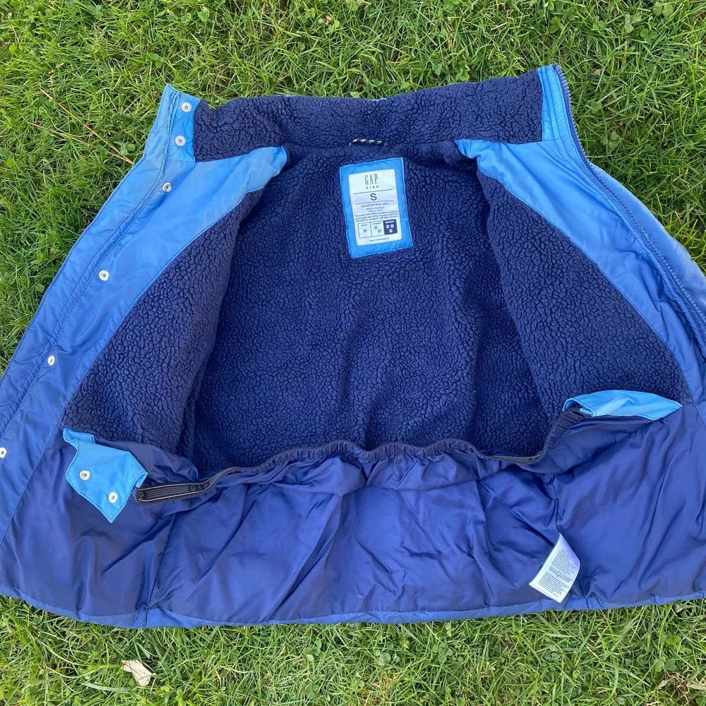 Gap GapKids Kids ColdControl Max Puffer in Dip Dye Blue (Size S)